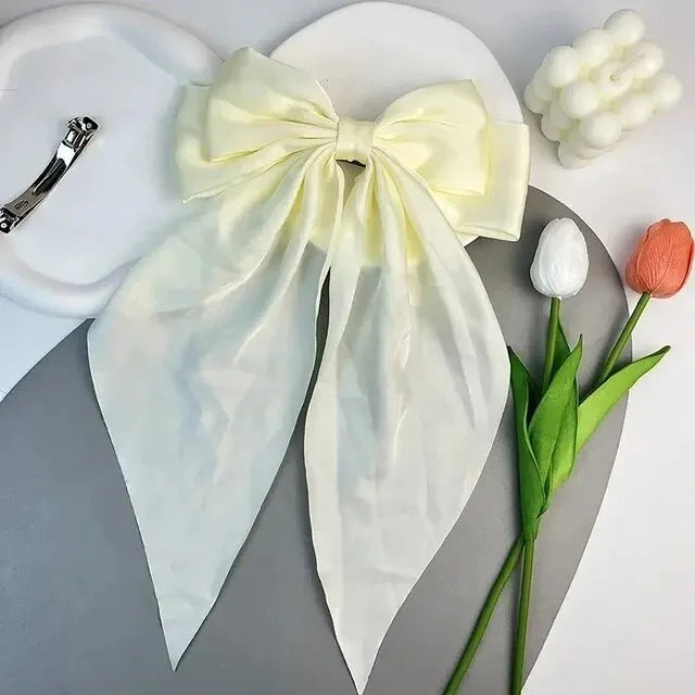 Large Bowknot Satin Hairpin